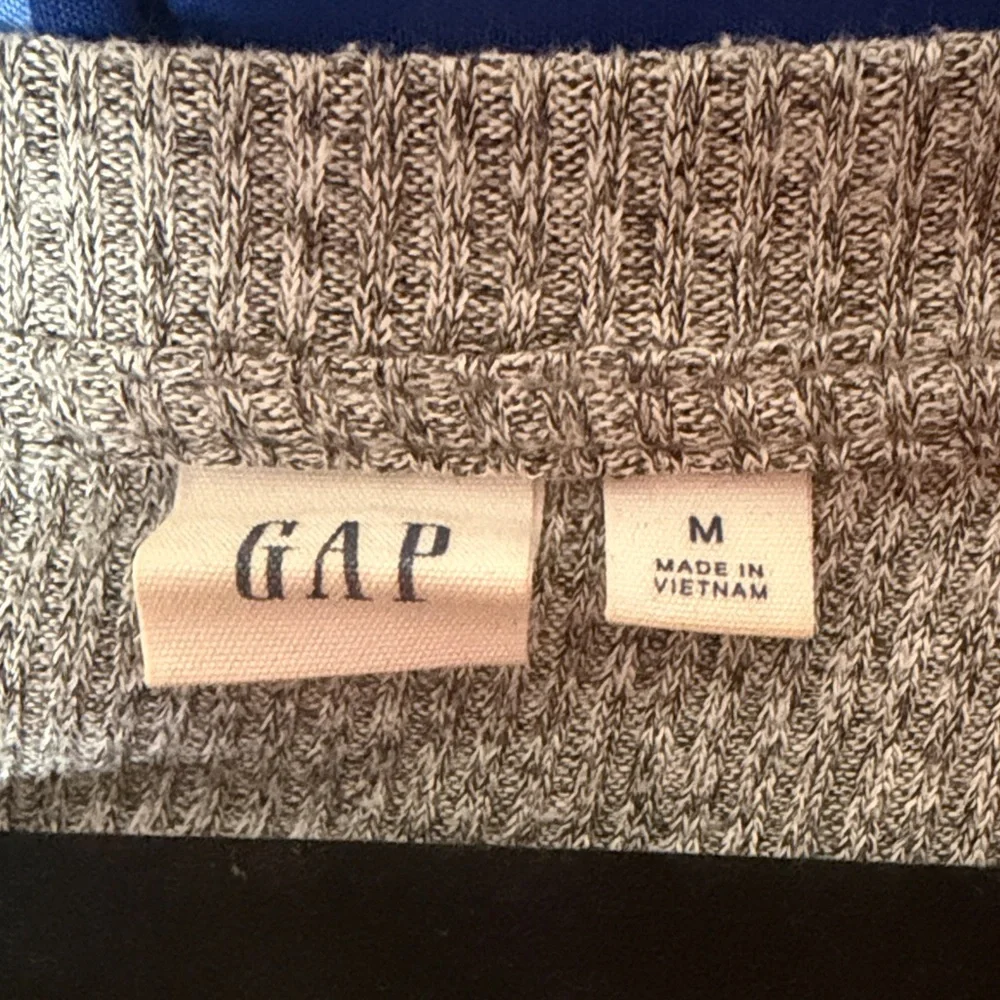 GAP Gray Tie Hem Tunic Top Dolman Sleeve Scoop Neck Knit Women’s Medium - Picture 3 of 14